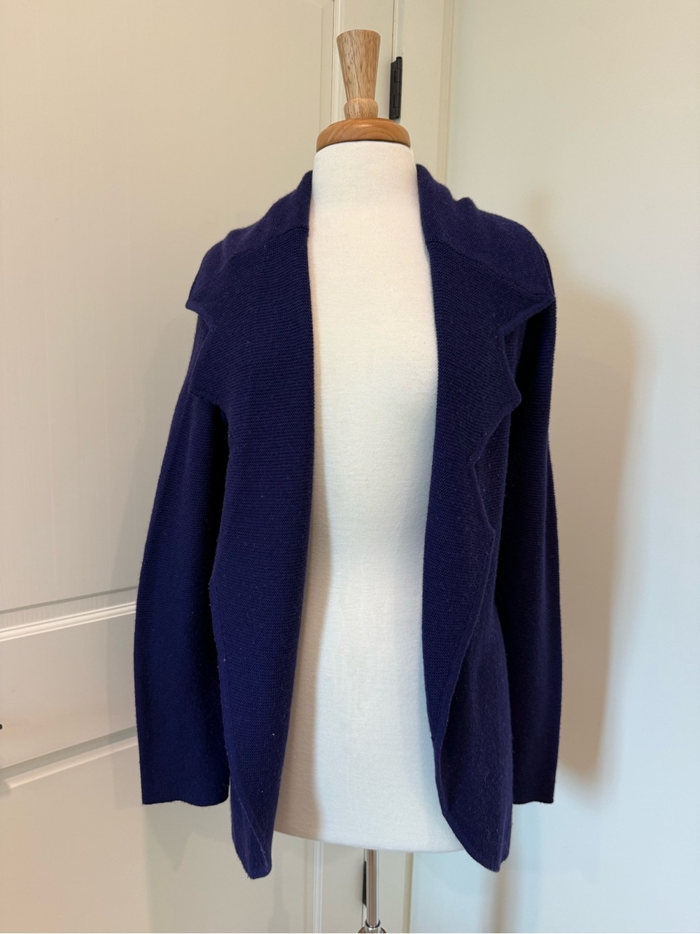 Vivienne Tam Deep Navy Open-Front Knit Cardigan